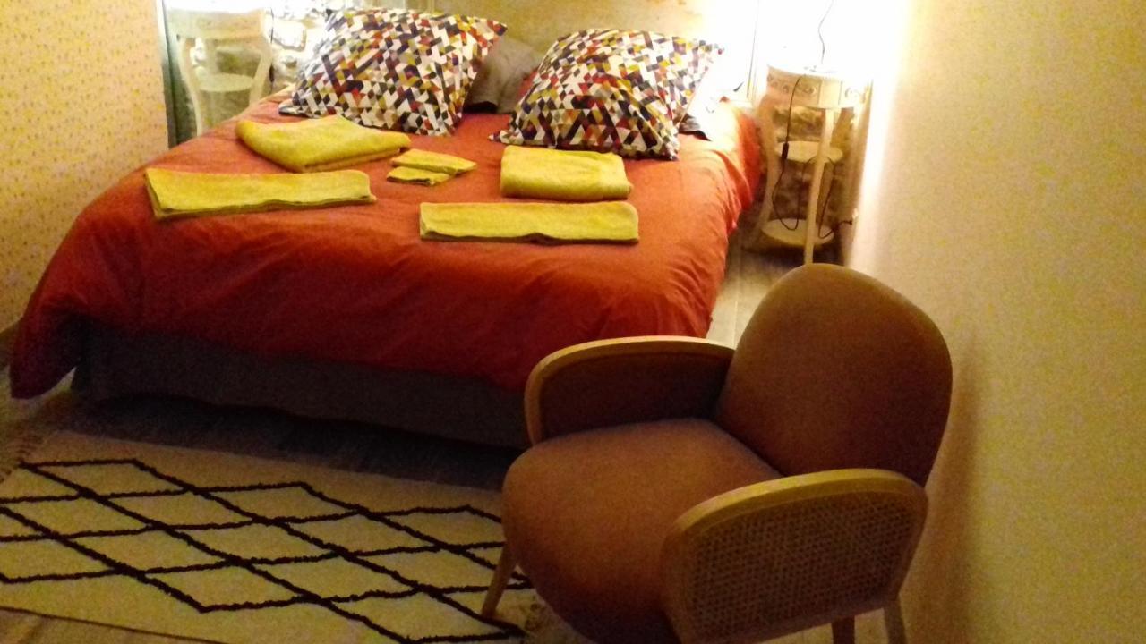 Le Vitrail Chambre Equipee Sans Service Repas Yvetot-Bocage Экстерьер фото